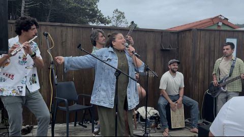 Merekumb actuar este sbado en La Room..