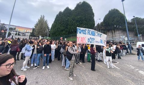 Protesta en el CIFP Manuel Antonio por las obras