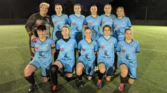 Equipo titular de la EFM Concello de Boiro ante el Umia.