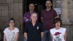 Villarino (en el centro) anunci� la intenci�n de los socialistas de presentar una moci�n de censura contra J�come 
