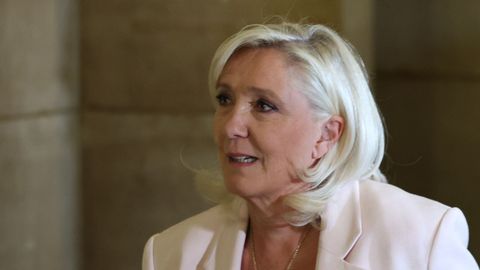 Le Pen ha sido condenada a 15 meses de inhabilitaci�n por malversaci�n