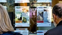 As vivendas que se atopan por 700 euros son pequenos estudos sen habitaci�ns separadas.