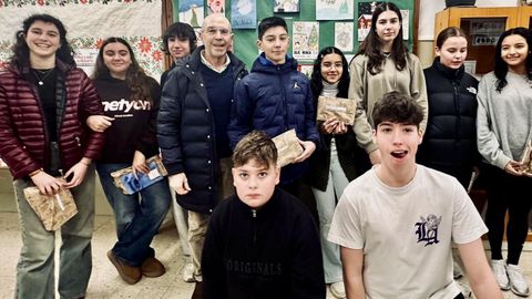 <span lang= gl >Imaxe dos premiados no Concurso de Postais de Nadal do IES Vilar Ponte</span>