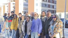 Vecinos del barrio de San Valent�n en Fene, que organizan la fiesta de aniversario de este fin de semana