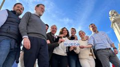 El cartel, en manos de Isabel D�az Ayuso.