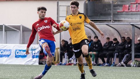 El disparo de Marru que terminaría siendo el 2-0 frente a la Gimnástica Segoviana.