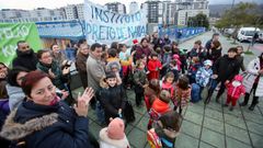 Los padres de escolares de Navia reclaman un instituto m�s cerca
