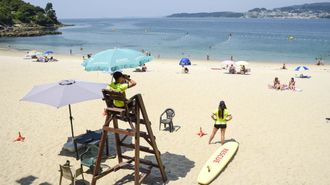 Playa de Portocelo, en Marn, uno de los arenales donde se presta servicio de socorrismo desde junio