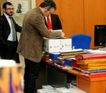 El registro del Concello, con el juez Mor�n presente .