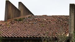 Estado de la cubierta del centro de salud de Santa Comba