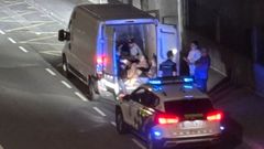 El veh�culo fue interceptado por una patrulla de la Polic�a Local en la noche de este pasado domingo en la r�a Lu�s Calvo de Carballo.
