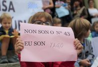 Una de las protestas de la comunidad escolar del centro de Recimil. 