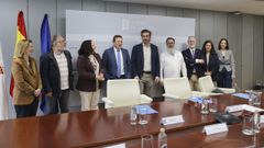 Diego Calvo con representantes del sector empresarial y tur�stico