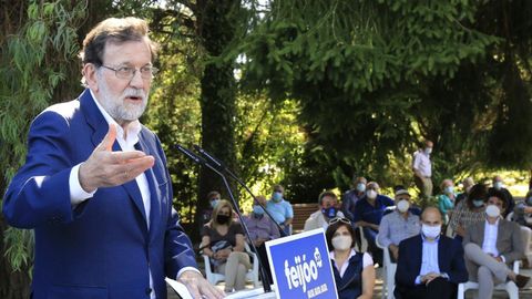 Mariano Rajoy en un acto electoral en Lugo