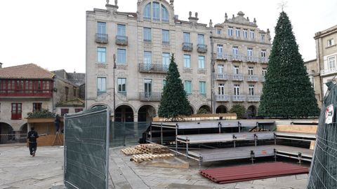 El montaje del Poboado de Nadal ya se inici� en el plaza de A Ferrer�a de Pontevedra