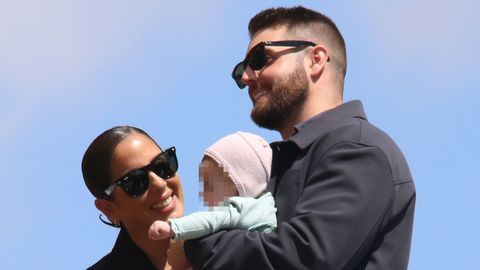 Anabel Pantoja, David Rodríguez y la pequeña Alma, en una imagen de archivo