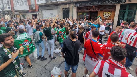 Previa en Ferrol antes del partido entre el Racing y el Sporting del pasado curso.