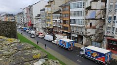 Los veh�culos de los distribuidores dieron dos vueltas a la Ronda da Muralla