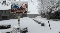 Primera nevada del invierno en la monta�a de Lugo