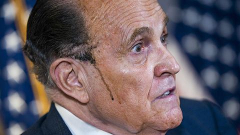 El abogado de Trump apunta ahora a Alemania y Espa�a en la estrategia del fraude electoral
