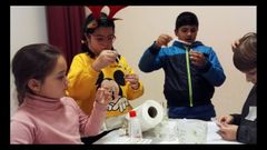 Otra actividad del promotor de la obra Elemental, Manuel Vicente