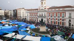 Imagen de la acampada en la Puerta del Sol, en Madrid, por el derecho a la vivienda.