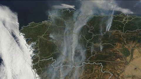 Los incendios de Galicia vistos desde el espacio