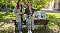 Araceli Fernández, presidenta de Aeva, y Patricia de Andrés, secretaria de la D. O. Valdeorras, presentaron la ruta en los jardines de la Casa Grande de Viloira