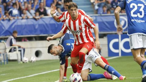 Nacho M�ndez en el Oviedo - Sporting