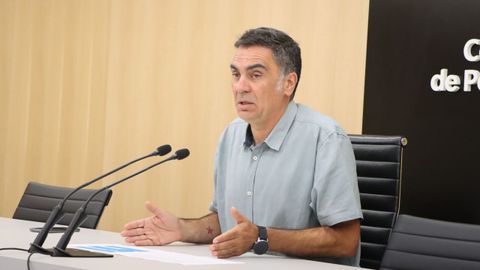 Demetrio Gmez  o concelleiro de Normalizacin Lingistica do Concello de Ponteevdra