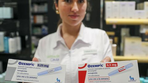 Dos envases del medicamento Ozempic contra la obesidad y la diabetes, cuyo desarrollo ha sido posible gracias a los avances logrados por los expertos en endocrinolog�a Daniel J. Drucker, Jeffrey M. Friedman, Joel F. Habener, Jens Juul Holst y Svetlana Mojsov, que han sido galardonados este mi�rcoles con el Premio Princesa de Asturias de Investigaci�n Cient�fica y T�cnica 2024, en Oviedo