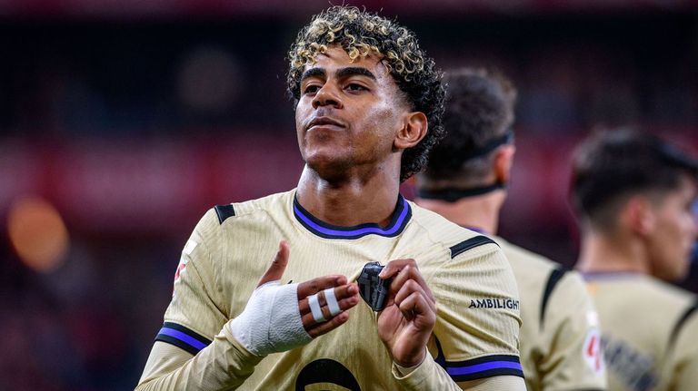 Lamine Yamal, celebrando su gol ante el Athletic Club.