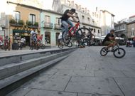 Los �riders� se ven obligados a practicar su afici�n en plazas, lo que provoca algunos incidentes. 