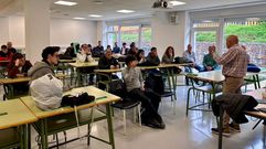 Fotografa de la charla impartida en el CIFP Someso.