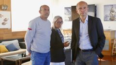 Los ediles del PBBI Fernando Abraldes, Herminia Pouso y Vicente Mario, el da que anunciaron la mocin de censura contra Lus Prez Barral.