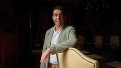 Luis Lpez, nunha das salas da sede da Deputacin de Pontevedra.