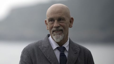 El actor John Malkovich tiene vivienda y negocios en Oporto