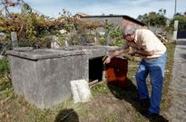 El vecino que retir� el cuerpo del fallecido es el propietario del pozo de agua. 