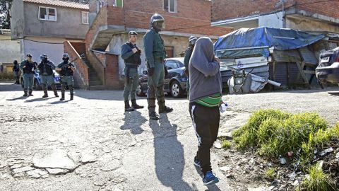 Operacin antidroga de la Guardia Civil en el poblado del Vao