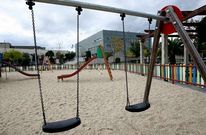 El parque Miguel Hern�ndez es uno de los m�s utilizados por las familias de Vilagarc�a.