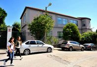 La residencia est� en el antiguo centro de menores de la calle S�nchez Barc�iztegui.