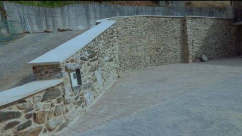 Imagen del muro en Cabanas despu�s de la intervenci�n.