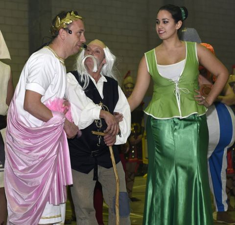 Ba��as gozou o s�bado dunha gran festa de entroido. 