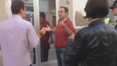 Madre e hija retenidas en su casa durante meses
