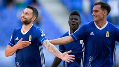 Borja Bast�n, Dani Calvo y Samuel Obeng celebran el 1-0 ante el Cartagena