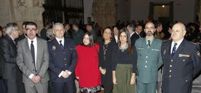 Entre los premiados por los abogados estaban las polic�as nacional y local y la Guardia Civil. 