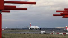 Enaire anunci� la paralizaci�n de vuelos en Barajas por la presencia de drones