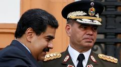 Nicol�s Maduro con el ministro de Defensa, Vladimir Padrino.