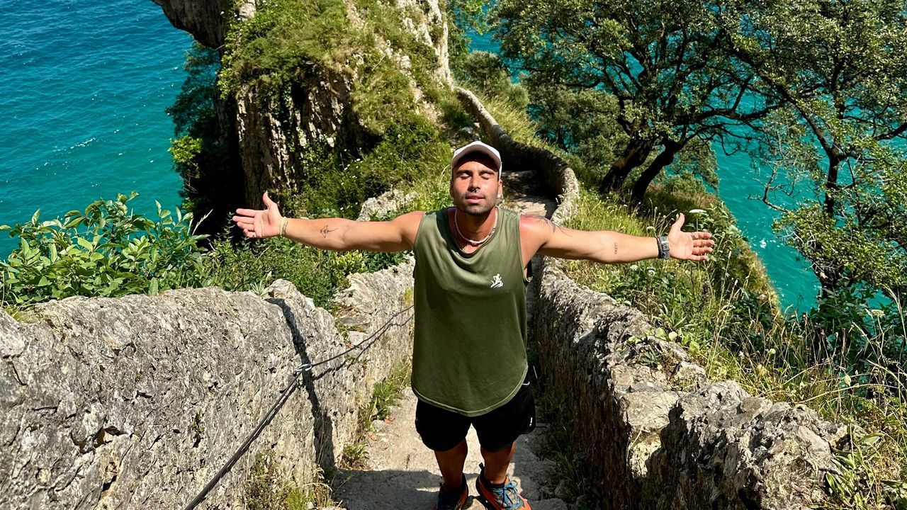 David Giménez recorrió a pie la Península: «O Camiño dos Faros es lo mejor de la costa de España»