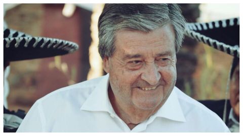 Francisco Mart�nez, conocido como Paquito el dentista, fallecido en Nar�n